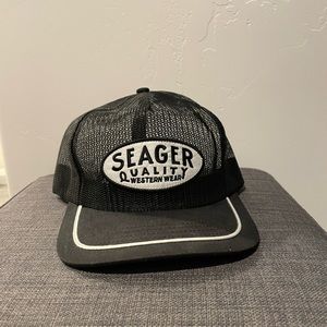 Seager hat